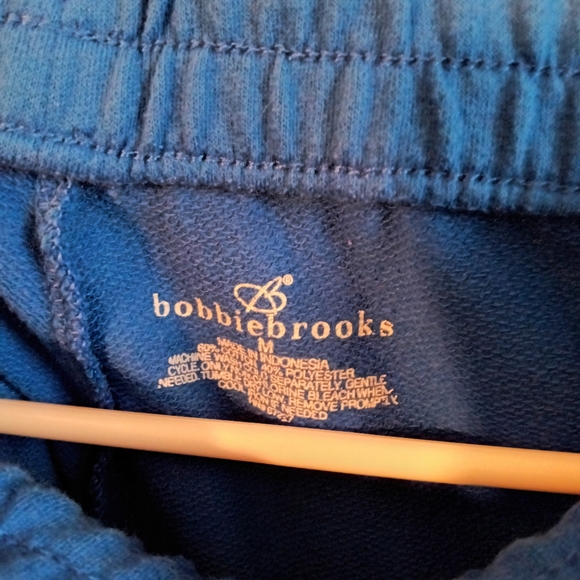 Warm up pants. - Picture 4 of 5